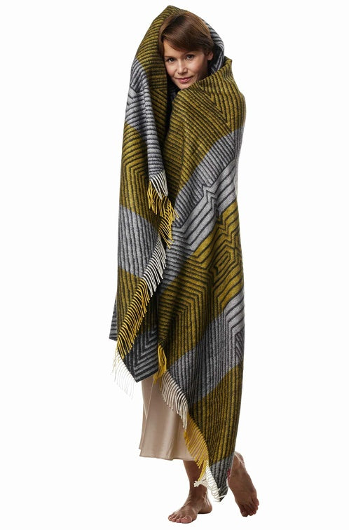 Kuscheldecke ENCASA aus 100% Alpaka