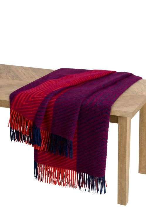 Kuscheldecke ENCASA aus 100% Alpaka