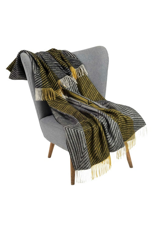 Kuscheldecke ENCASA aus 100% Alpaka