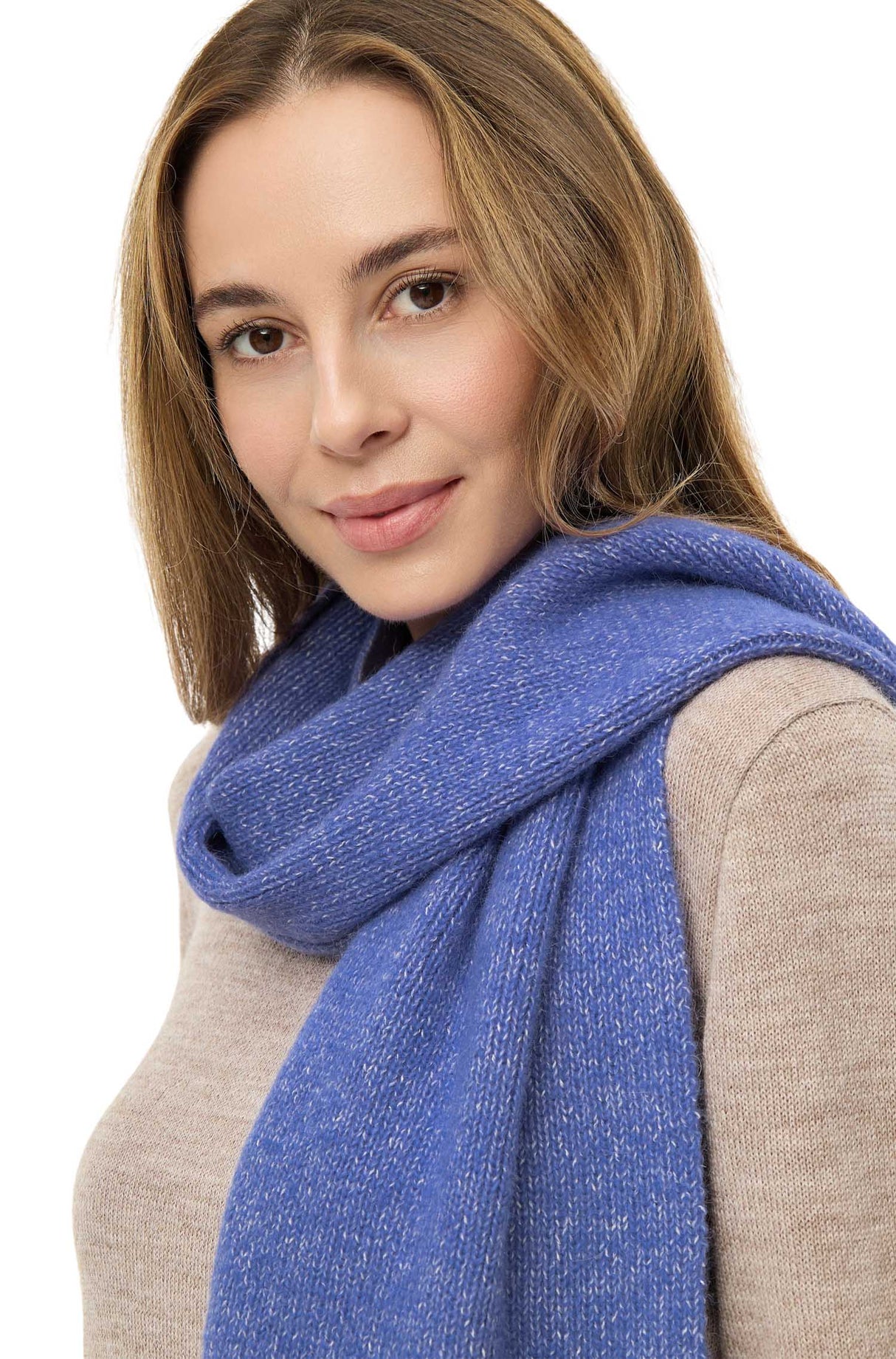 Schal PACA mit 87% Alpaka und Merino kornblume one-size