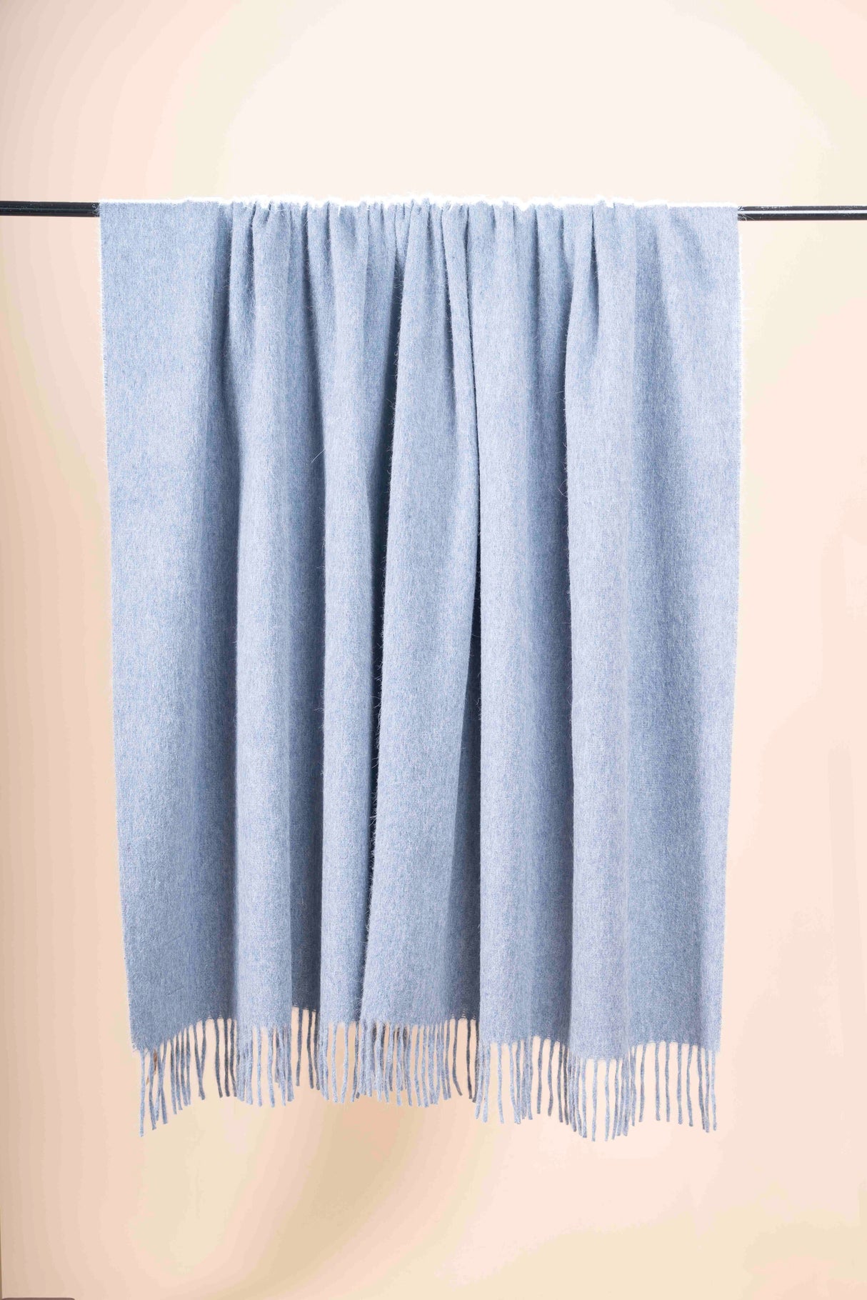 Nachhaltige Upcycling Wolldecke mit 50% Alpaka