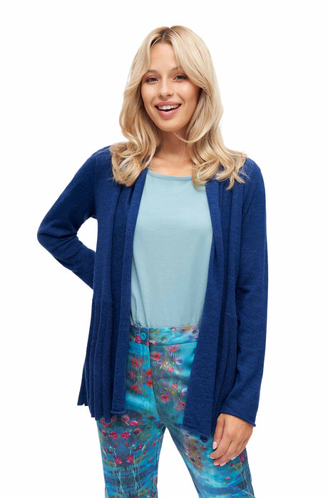 Strickjacke Damen MILKAR aus 100% Alpaka blau